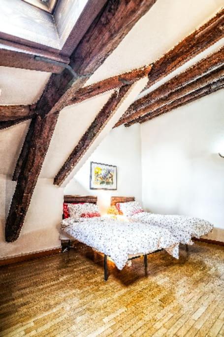 Loft Overlooking The Old Town . แฟลเตร ภายนอก รูปภาพ